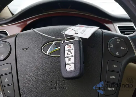 2012 Hyundai Genesis 3.8 from USA, damaged, VIN KMHGC4DD7CU176739